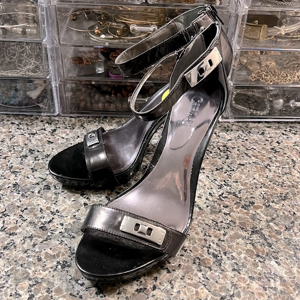 Carlos Santana Womens Heels